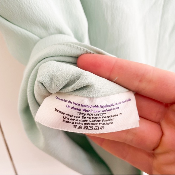 MM Lafleur Antonia blouse size Medium mint green wrap top - Picture 8 of 9